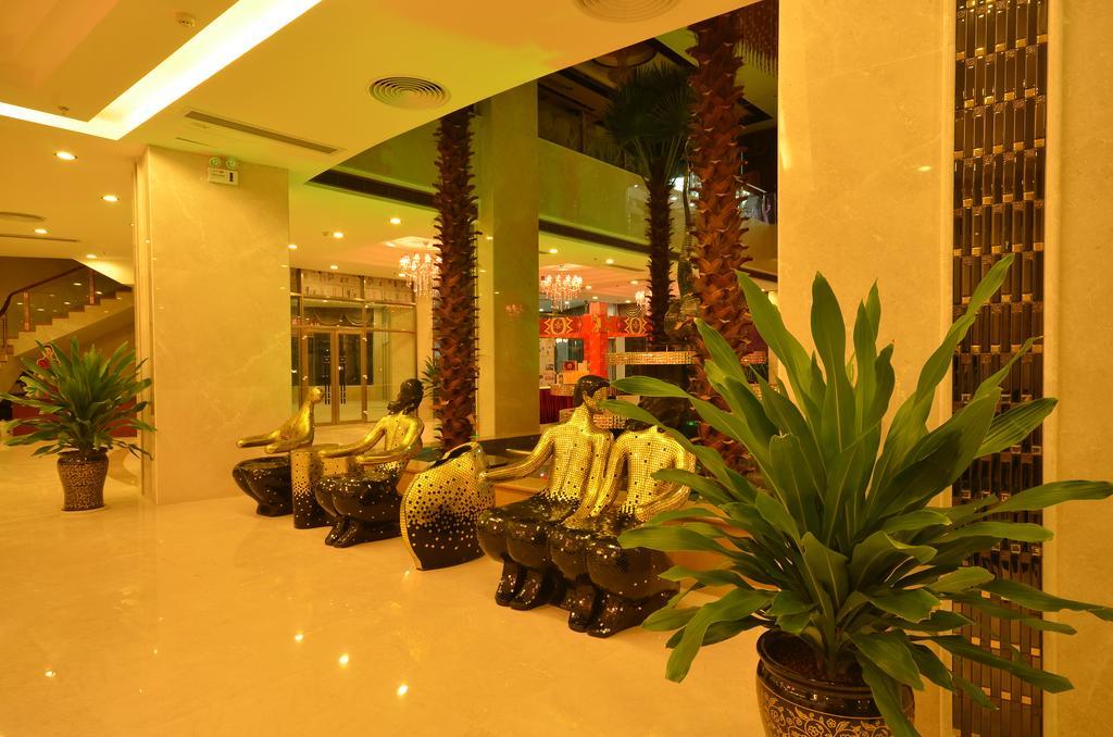 Huangma Holiday Hotel Хайкоу Екстериор снимка