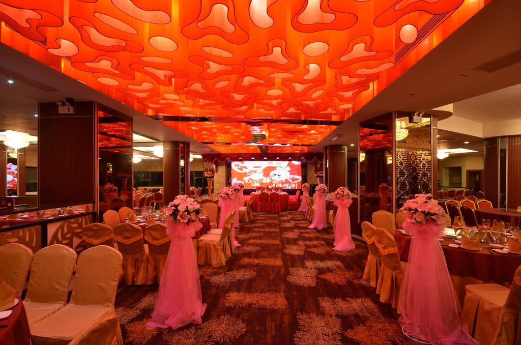 Huangma Holiday Hotel Хайкоу Екстериор снимка