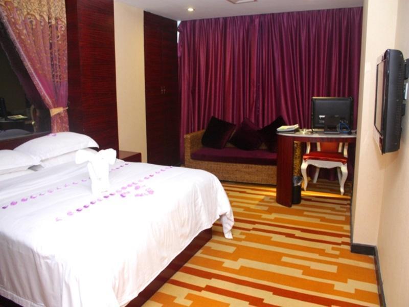 Huangma Holiday Hotel Хайкоу Екстериор снимка