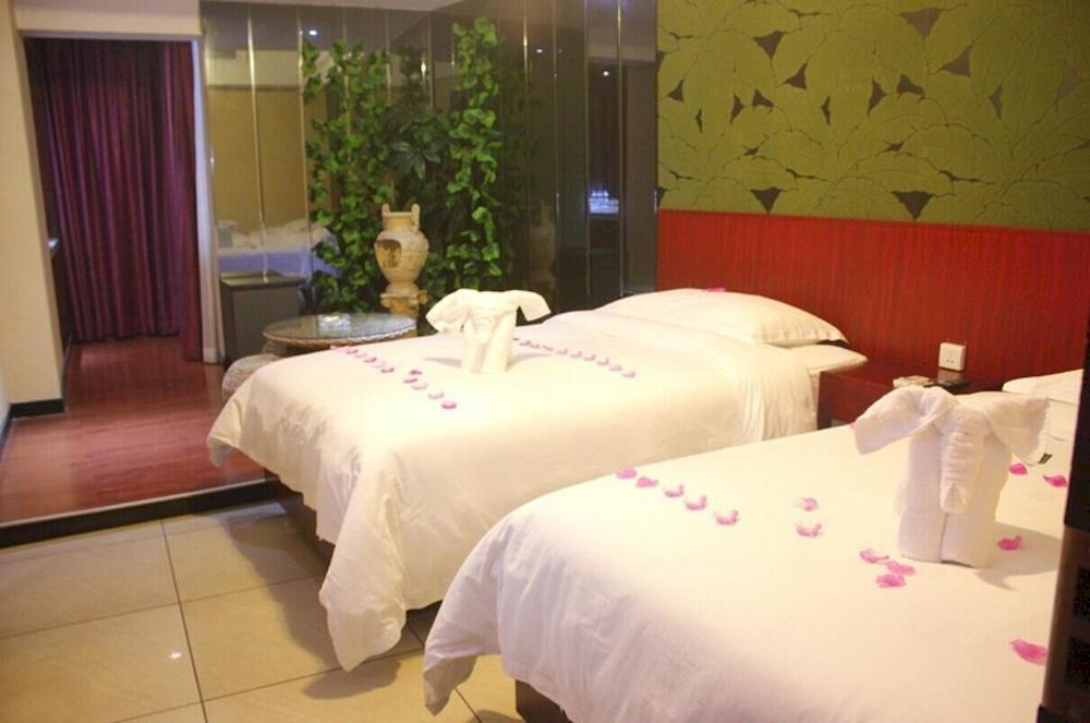 Huangma Holiday Hotel Хайкоу Екстериор снимка