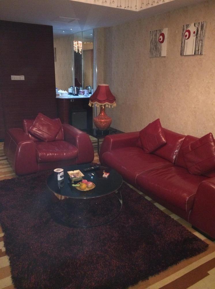 Huangma Holiday Hotel Хайкоу Екстериор снимка