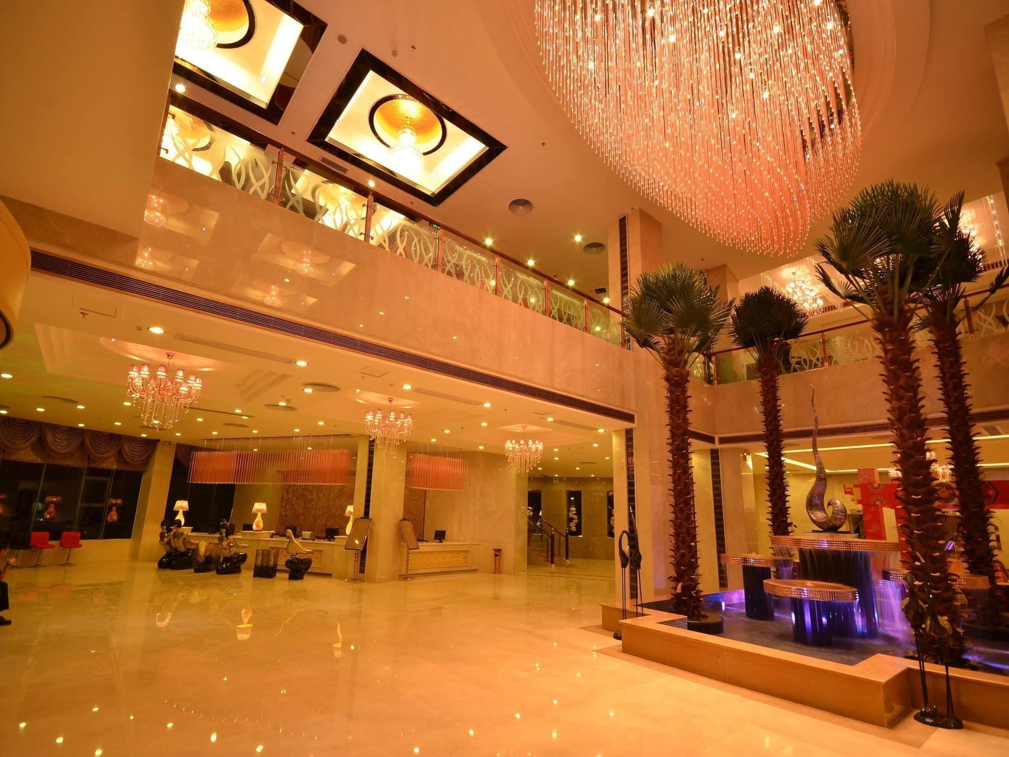 Huangma Holiday Hotel Хайкоу Интериор снимка