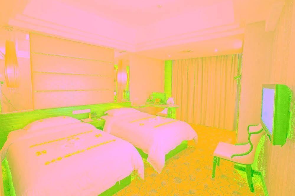 Huangma Holiday Hotel Хайкоу Екстериор снимка